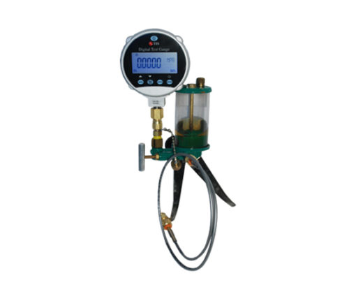 Automatic pressure calibrator