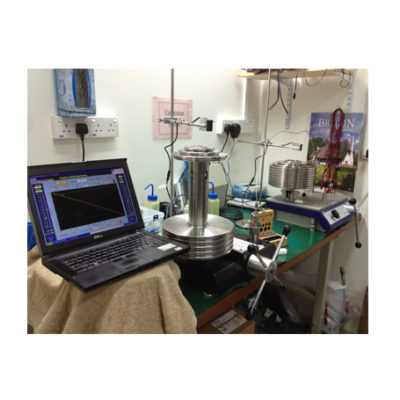Automatic pressure calibrator