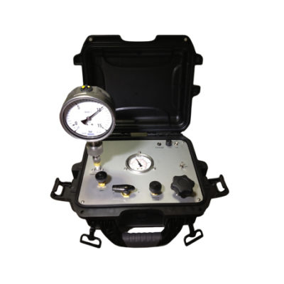 Automatic pressure calibrator